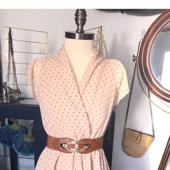 BCBGeneration Sheath Dress - Size XS - Picture 4 of 4